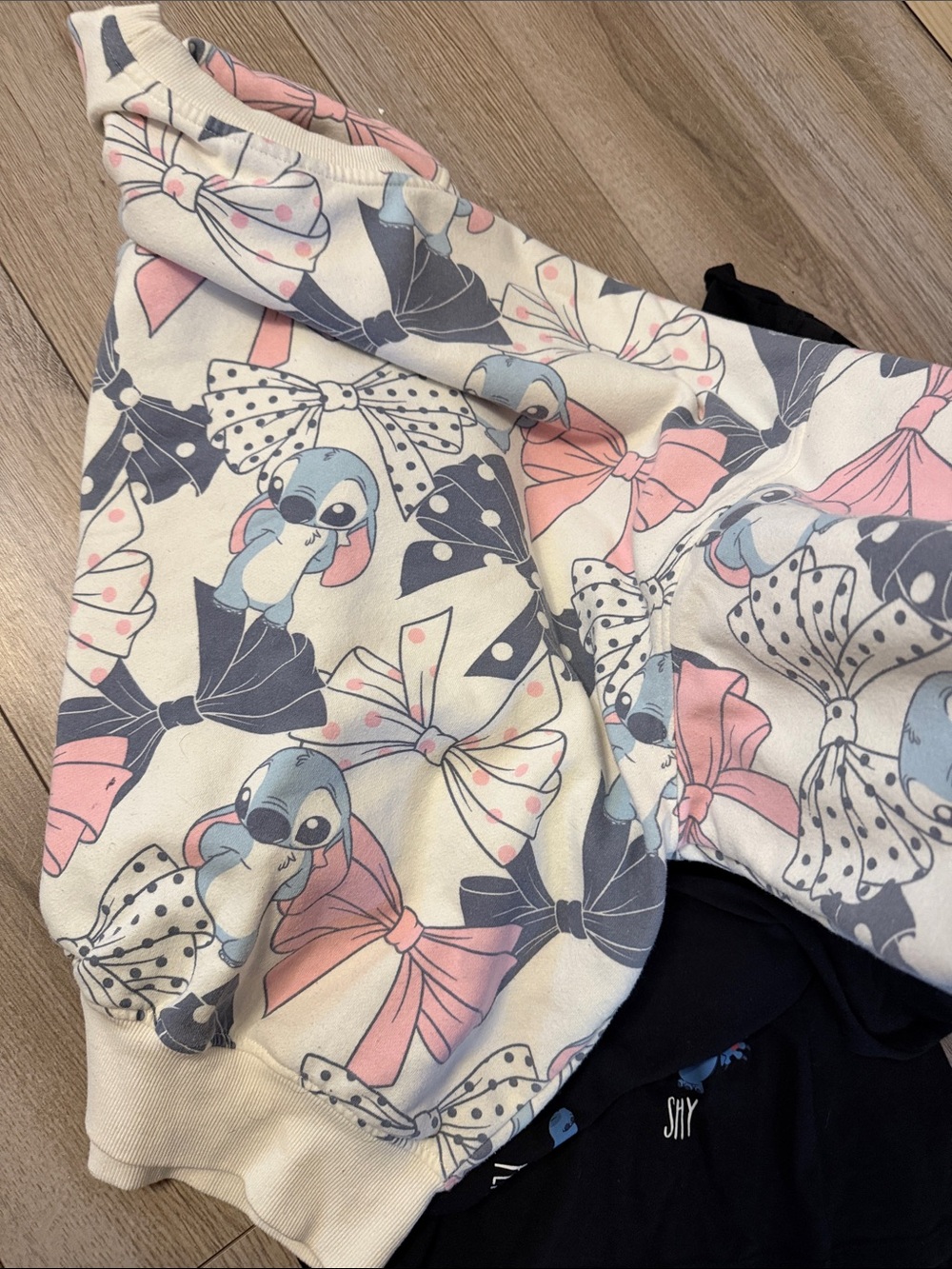 2 Stitch Tops - Picture 4 of 4